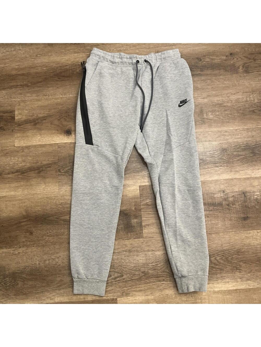 Nike Tech Fleece Joggers Mens Small Heather Gray Black Sweatpants Nice